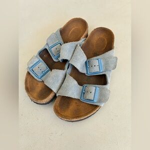 Birkenstock suede sandals size 33 kids